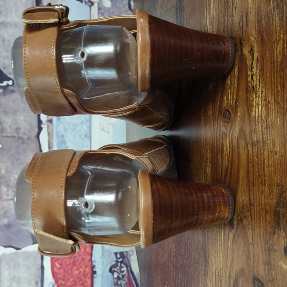 Tommy Hilfiger Vegan Leather Heeled Sandals - Picture 7 of 13